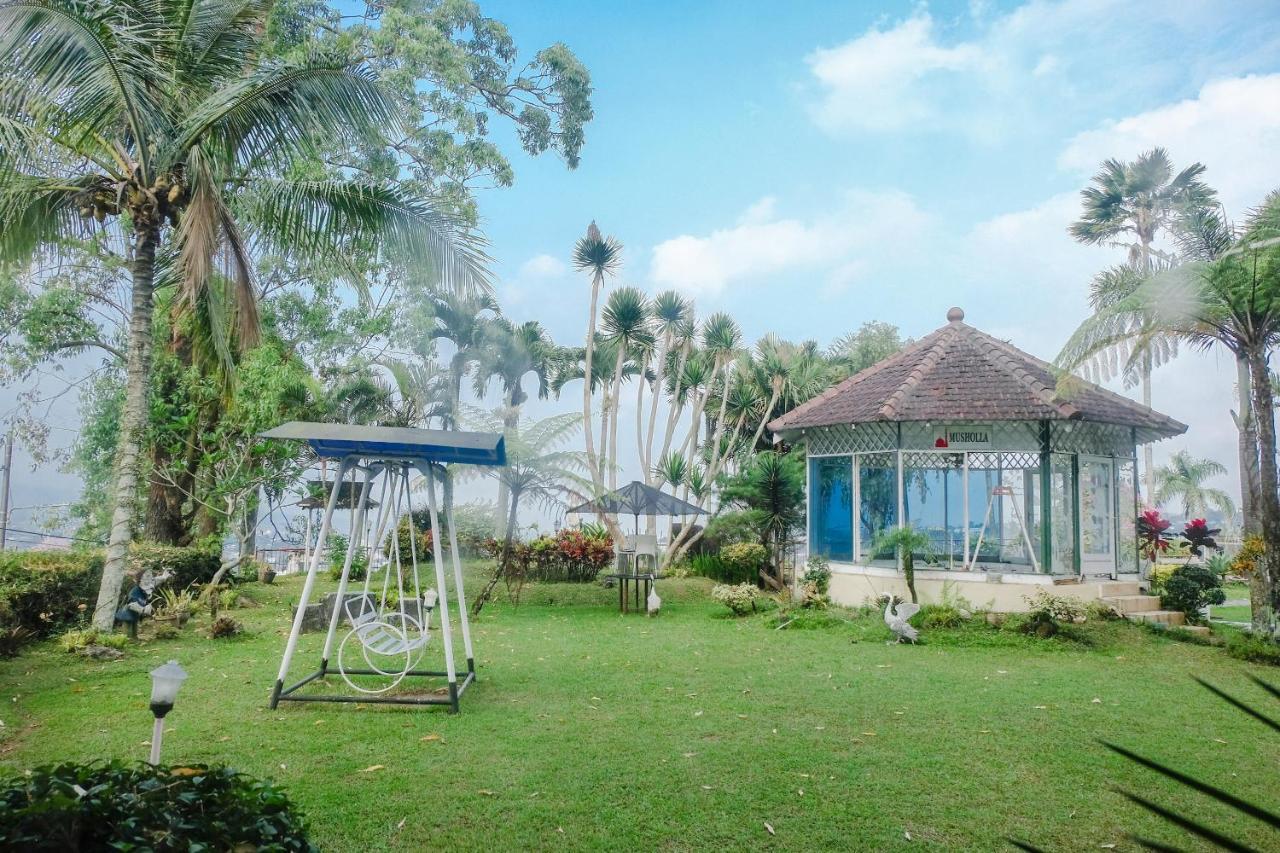 Oyo 803 Toetie Hotel Batu  Exterior photo